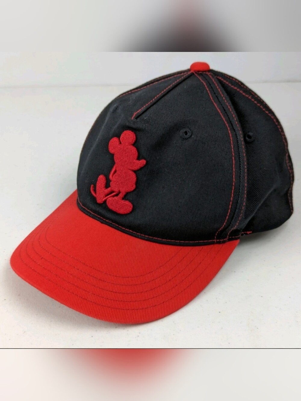 Mickey Mouse Disney Resort Tokyo Disneyland Red & Black Baseball Cap Hat